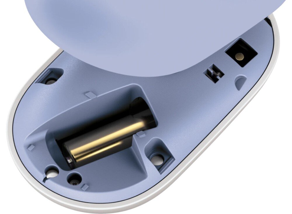 Mysz LOGITECH POP Mouse Lilac otwarta klapka myszki z widoczną baterią AA zasilanie