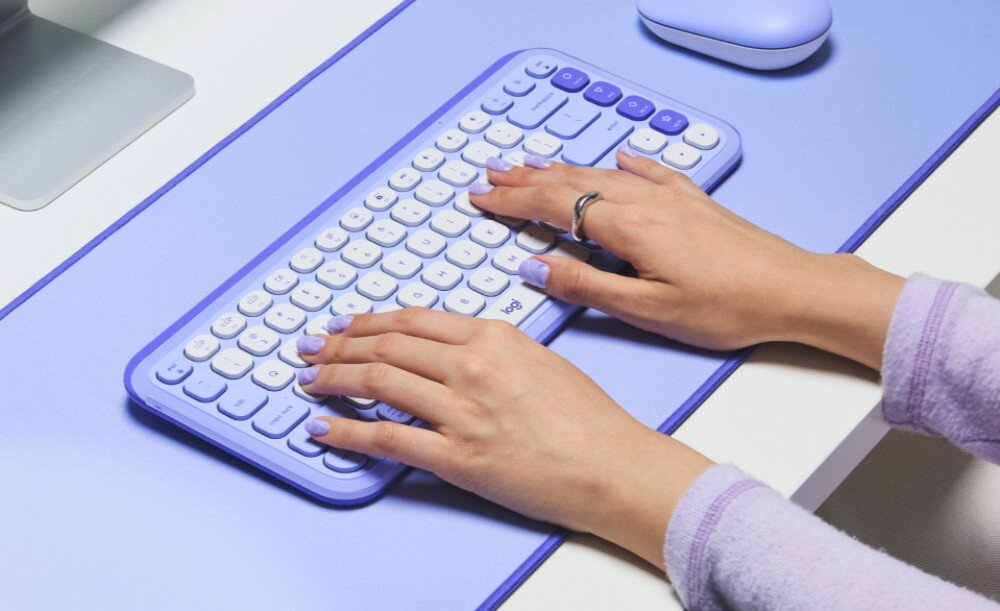 Zestaw LOGITECH POP ICON Combo Lilac podłączenie przełączanie kompatybilność łączność Bluetooth zasięg