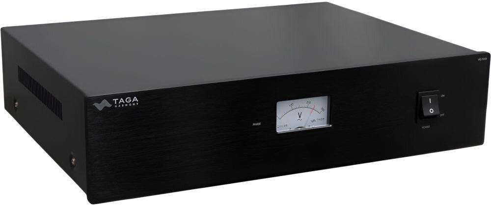 TAGA HARMONY PC-7000 kondycjoner sieciowy filtracja zakłóceń transformator, urządzenie pod skosem na białym tle