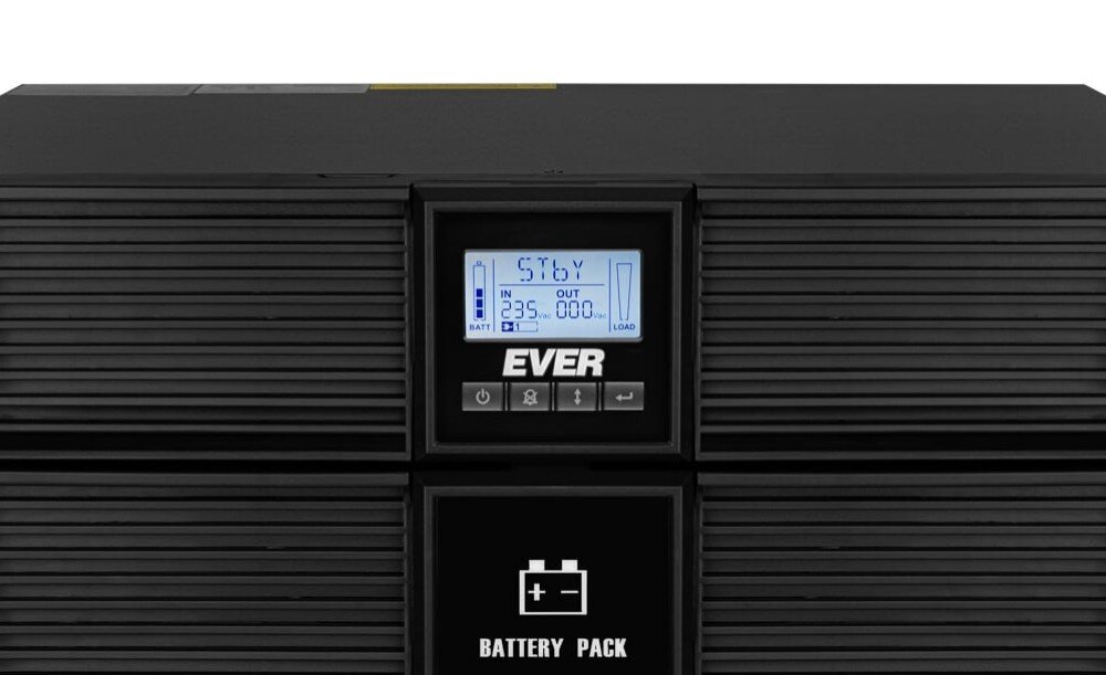 Zasilacz UPS EVER Netline RT Zbliżenie na przedni panel czarnego zasilacza awaryjnego z wyświetlaczem LCD pokazującym napięcia wejściowe i wyjściowe oraz czterema przyciskami, układ AVR, napięcie, zimny start, automatyczne przełączanie