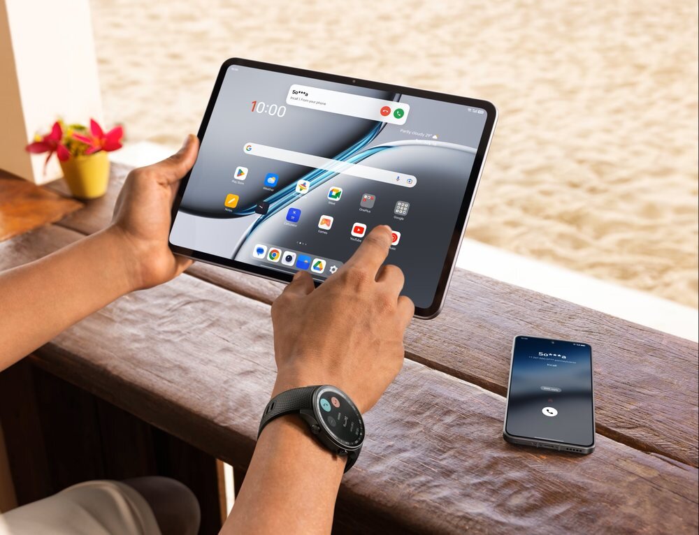 Tablet ONEPLUS Pad 2 używany na plaży