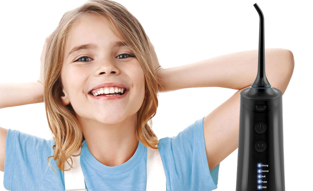 Irygator BERDSEN BD-201 Czarny najmłodsi użytkownicy tryb child wrażliwe zęby i dziąsła dzieci bezpieczne komfortowe regulacja ciśnienia budowanie zdrowych nawyków higienicznych dla całej rodziny zdrowe zęby i dziąsła u dorosłych jak i dzieci