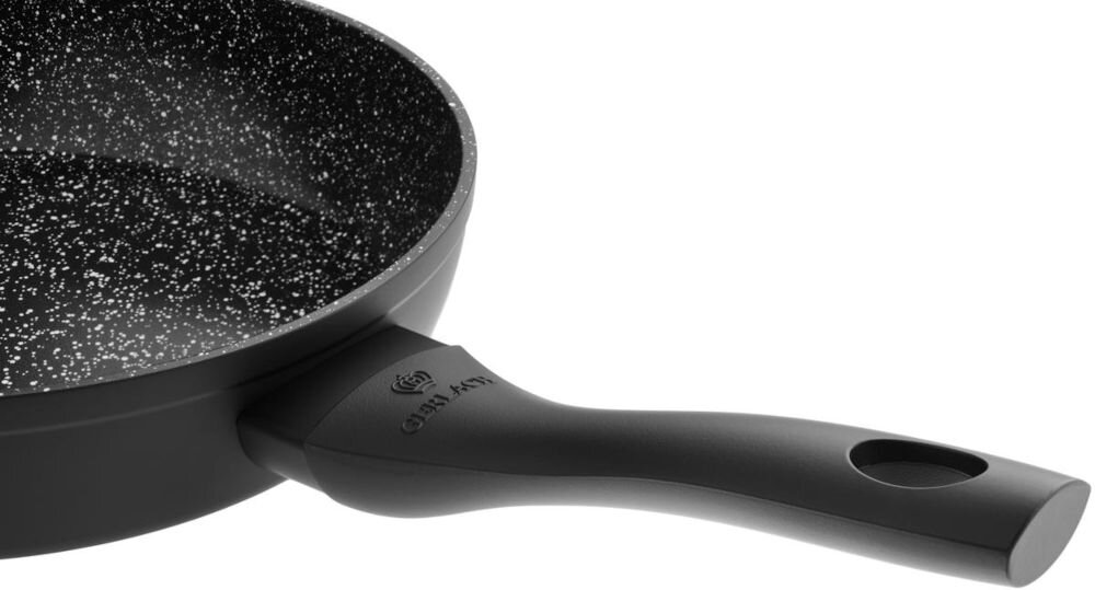 Patelnia GERLACH Granitex Ilag Xera Dur 2 24 cm wygoda funkcjonalność grube czterowarstwowe dno nie ulega odkształceniu równomierne rozprowadzanie ciepła optymalne efekty gotowania na każdej kuchence indukcyjna gazowa ceramiczna elektryczna wygodna stabilna raczka materiał Soft Touch nie nagrzewa się bezpieczeństwo komfort użytkowania bezpieczna dla zdrowia nie zawiera szkodliwych substancji  