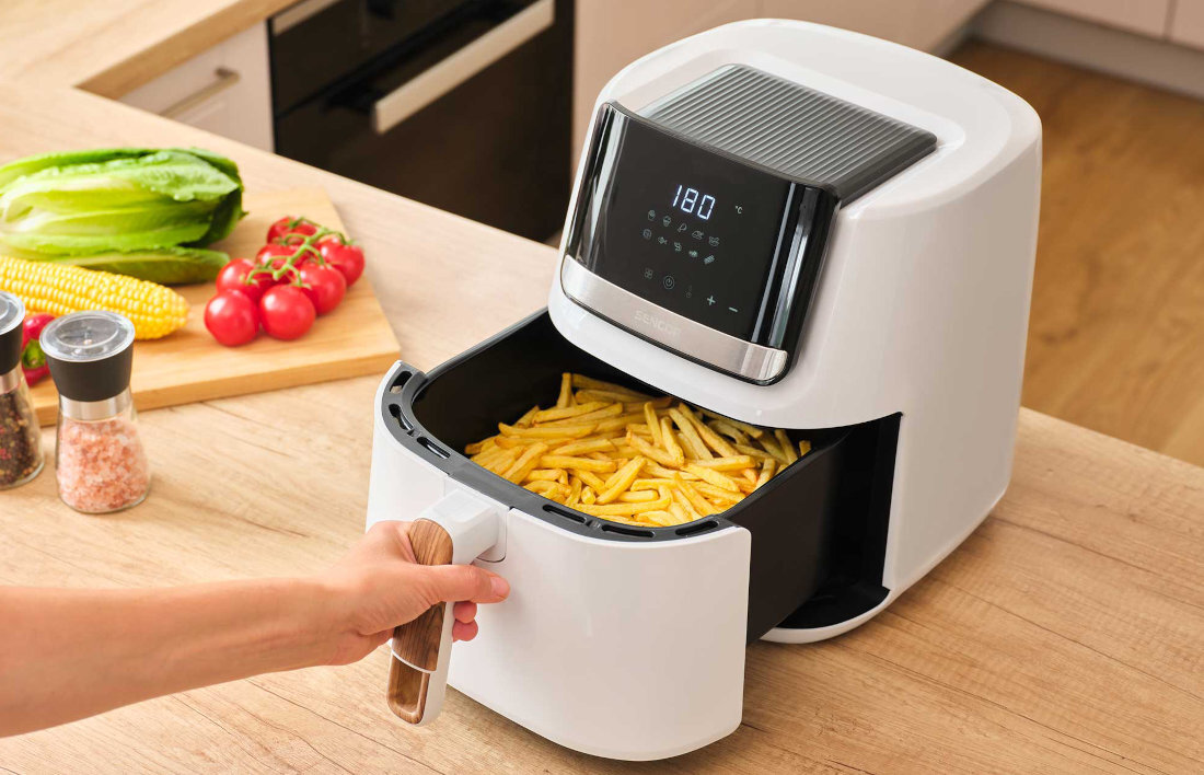 Air Fryer Frytkownica beztłuszczowa SENCOR Vita SFR 6551WH z termoobiegiem i 10 gotowymi programami Szybko gotowe, bez czekania Funkcja szybkiego nagrzewania czas