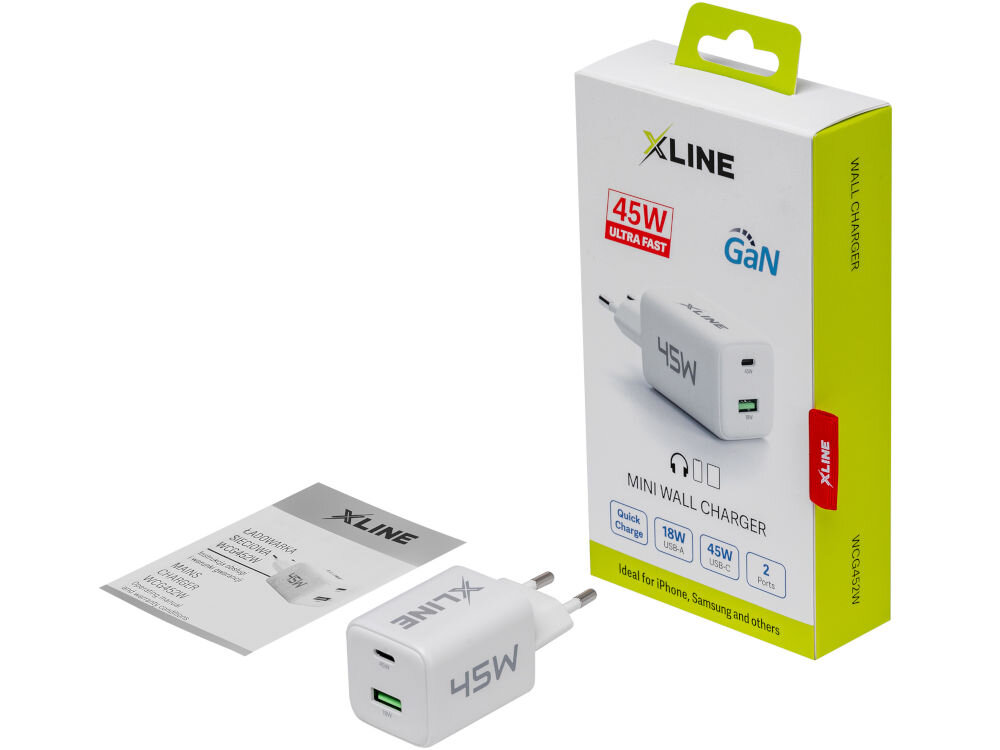 Na obrazie znajduje się biała ładowarka sieciowa z napisem \'45W\' oraz opakowanie z logo \'XLINE\'. Obok leży ulotka z informacjami o produkcie.