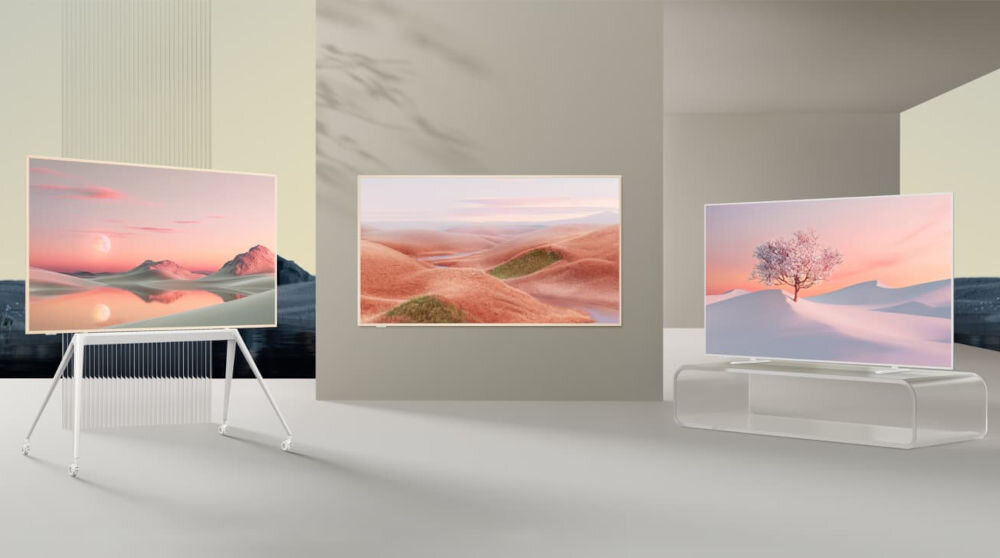 Telewizor TCL 75A300W NXTVision 75 QLED 4K 144Hz Google TV uchwyt ścienny regulowana podstawa ruchomy stojak podłogowy - wizualizacja różnych sposobób ustawienia