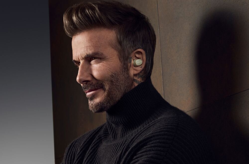 Słuchawki dokanałowe BOWERS & WILKINS Pi8 design komfort lekkość dźwięk jakość wrażenia słuchowe ergonomia lekkość sport aktywność podróże czas pracy działanie akumulator