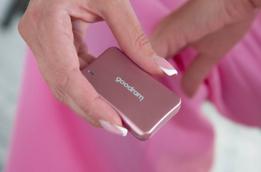 Dysk GOODRAM HX200 2TB SSD Różowy opis