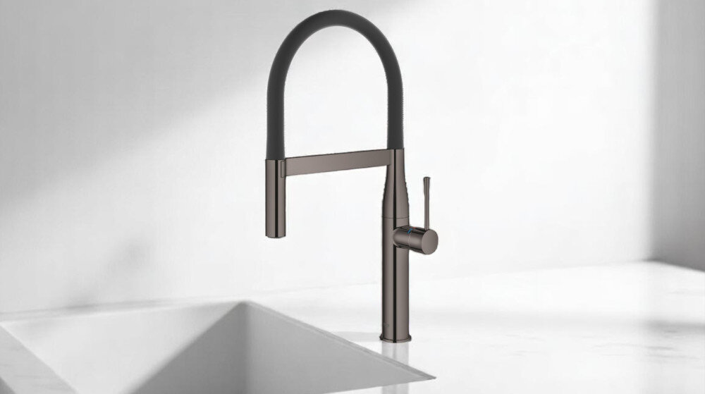 Bateria GROHE Essence 30294A00 wygląd całościowy obrotowa wylewka korzystanie wygoda obracanie SilkMove kontrola precyzja design dźwignia