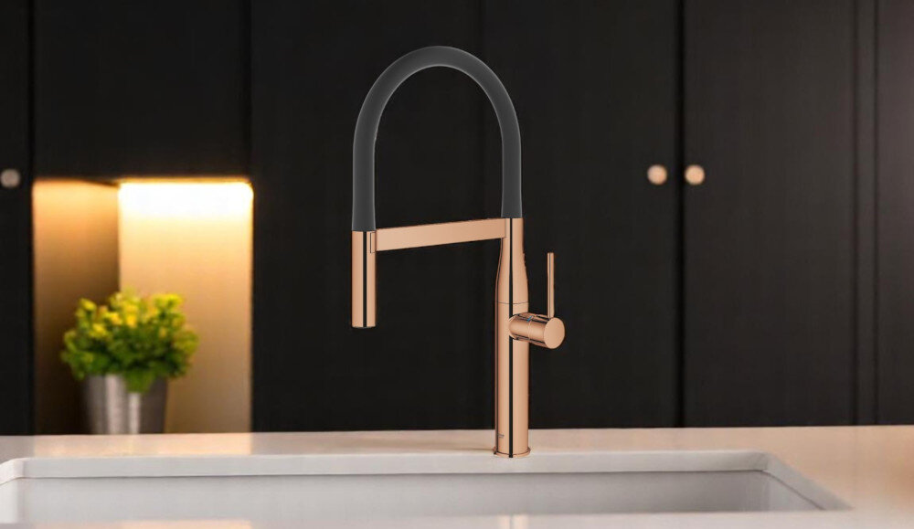 Bateria GROHE Essence 30294DA0 wygląd całościowy obrotowa wylewka korzystanie wygoda obracanie SilkMove kontrola precyzja design dźwignia