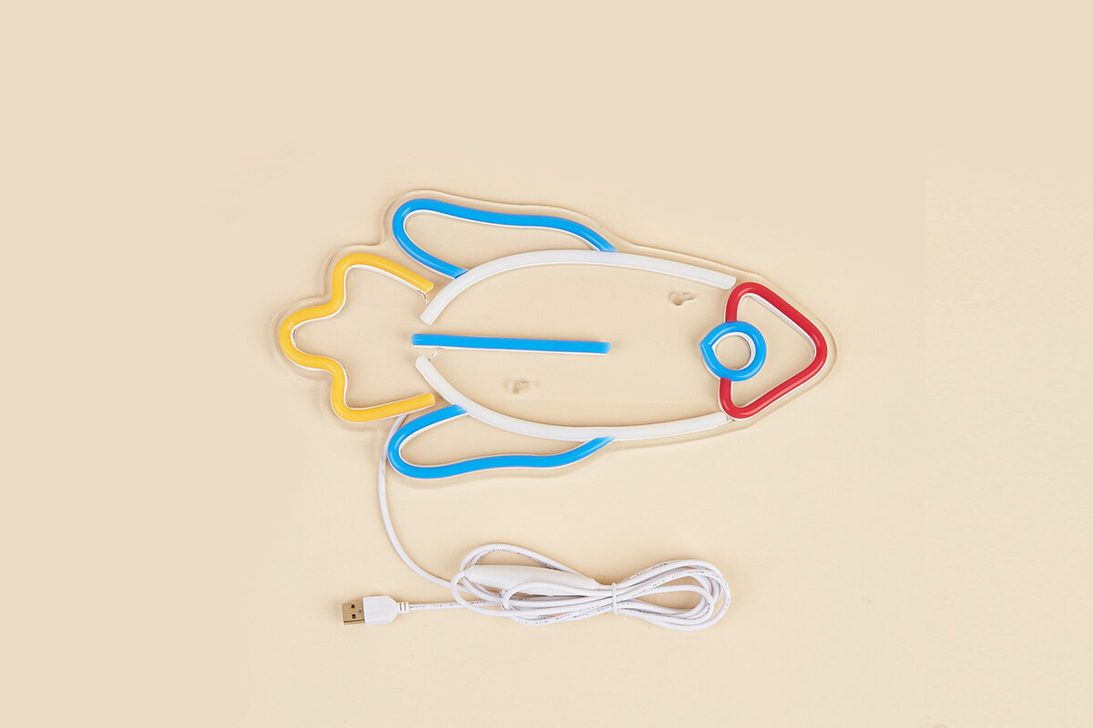 Neon LED MANTA Rakieta USB-A komputera, powerbanku czy ładowarki szybkie i proste
