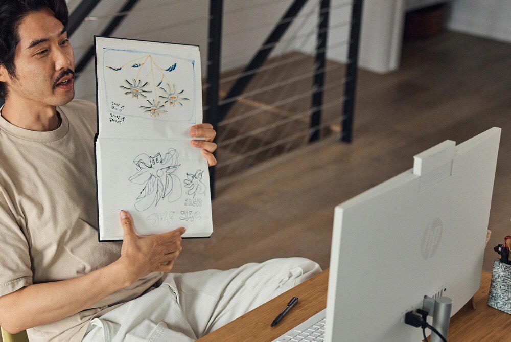 Komputer HP 24-CR0312nw 23.8 IPS R5-7520U 16GB RAM 512GB SSD Windows 11 Home dysk pojemność szybkość