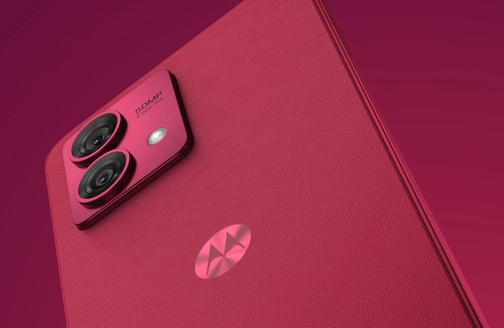 Smartfon MOTOROLA Moto g84 obiektyw