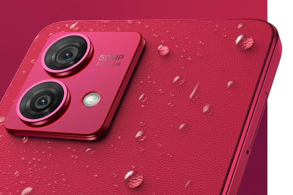 Smartfon MOTOROLA Moto g84 dostęp