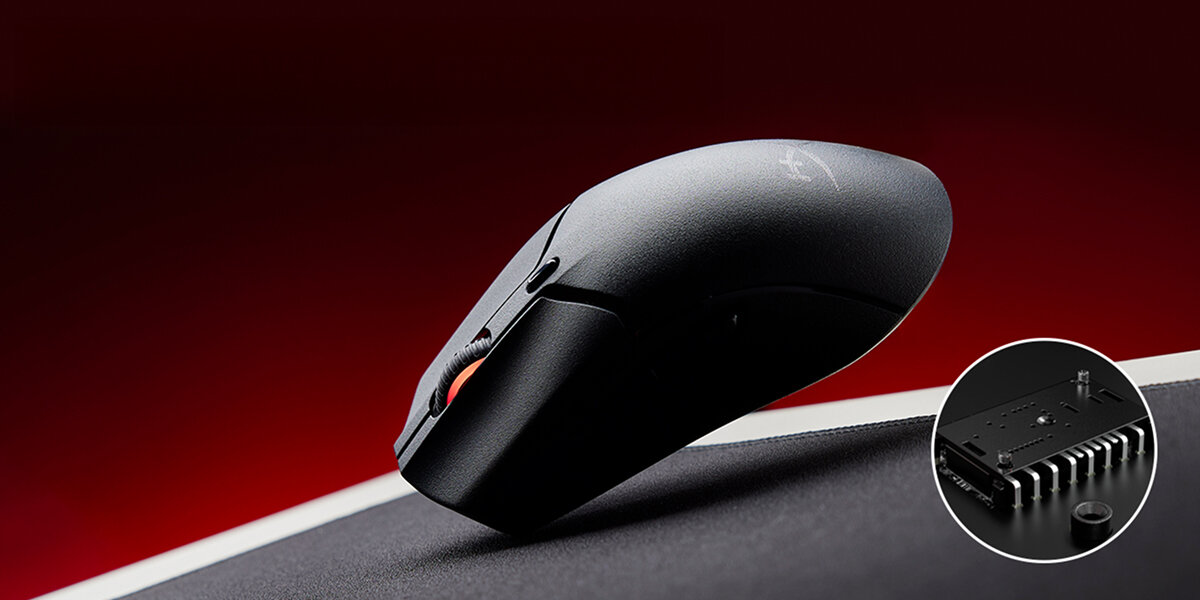 HYPERX Pulsefire Haste 2 Mini sensor HyperX 26K 26 000 DPI do 650 IPS - myszka na czerwono szarym tle