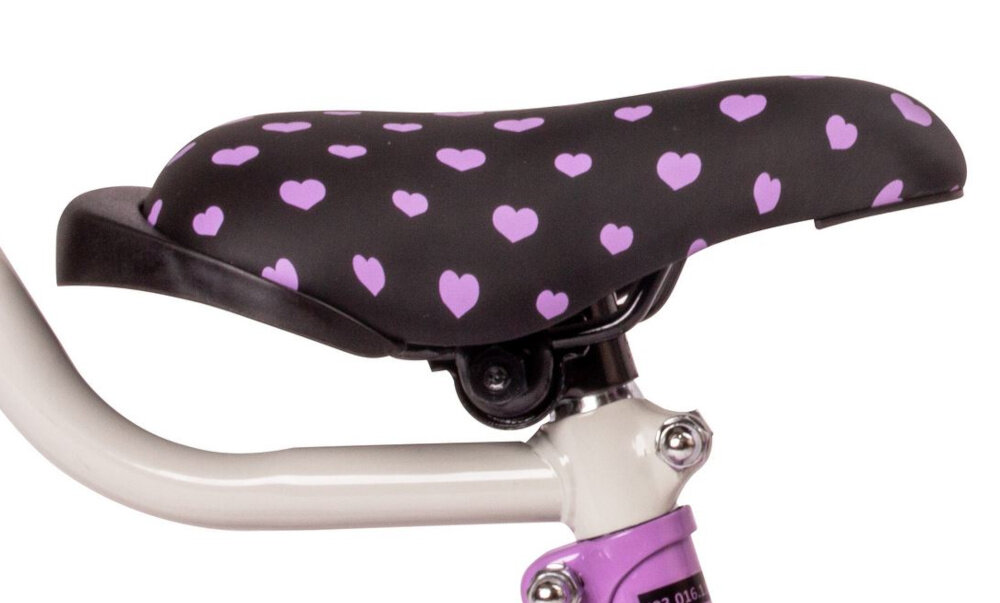 Rower dziecięcy SUN BABY Heart bike 12 cali dla dziewczynki Fioletowy zbliżenie na siodełko zdjęcie na białym tle bezpieczna i satysfakcjonująca aktywność wygodne siodełko możliwość regulacji w zakresie od 44 do 52 cm bezpiecznie komfortowo
