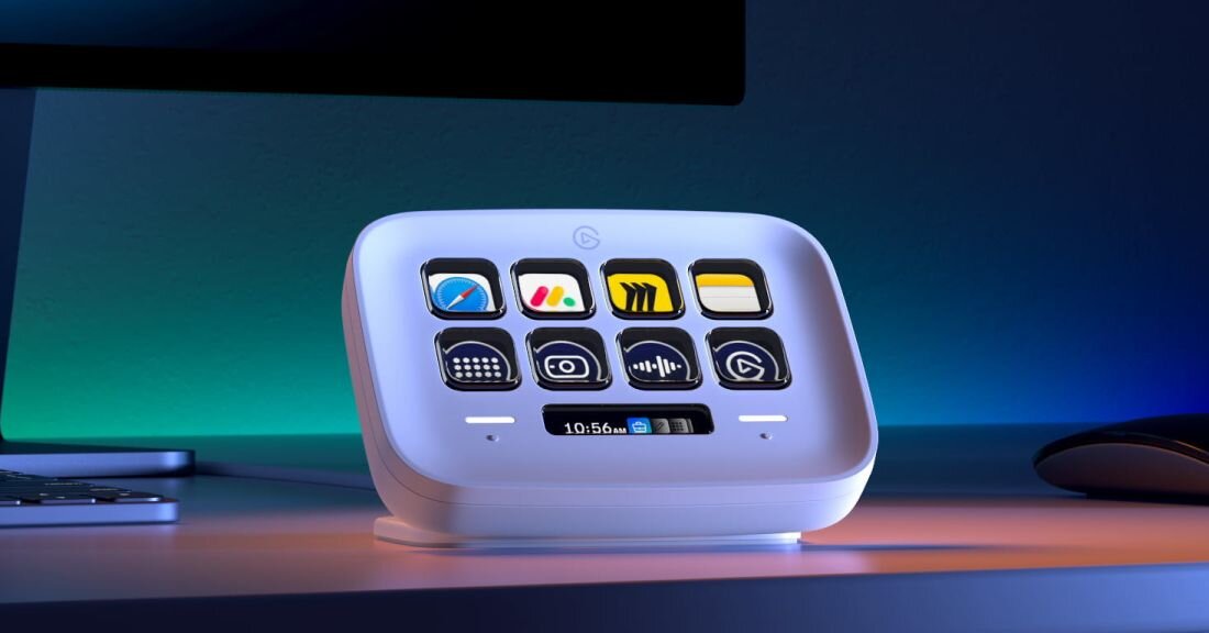 Panel Elgato Stream Deck na biurku z niebieskim podświetleniem pokazuje osiem przycisków z ikonami na ekranie - Zastosowanie poza streamingiem 