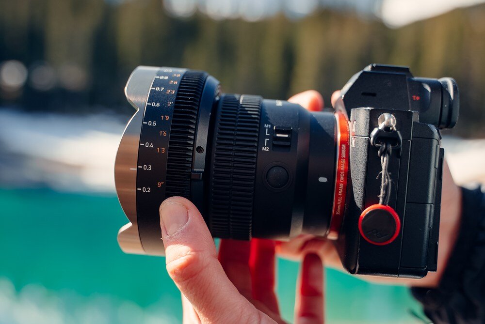 Adapter SAMYANG V-AF MF możliwości