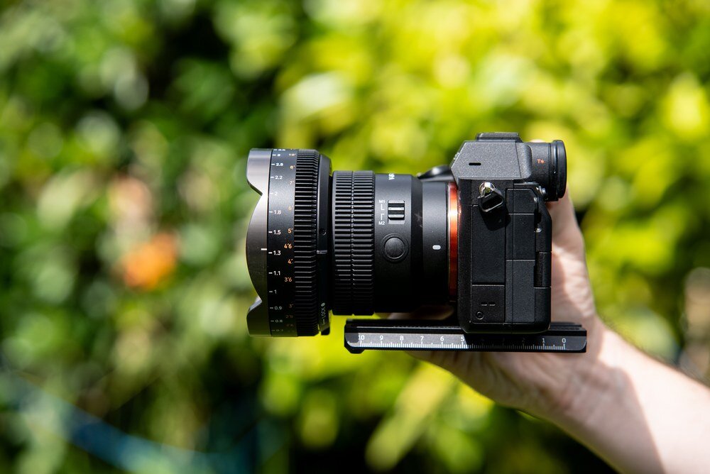 Adapter SAMYANG V-AF MF ustawienia