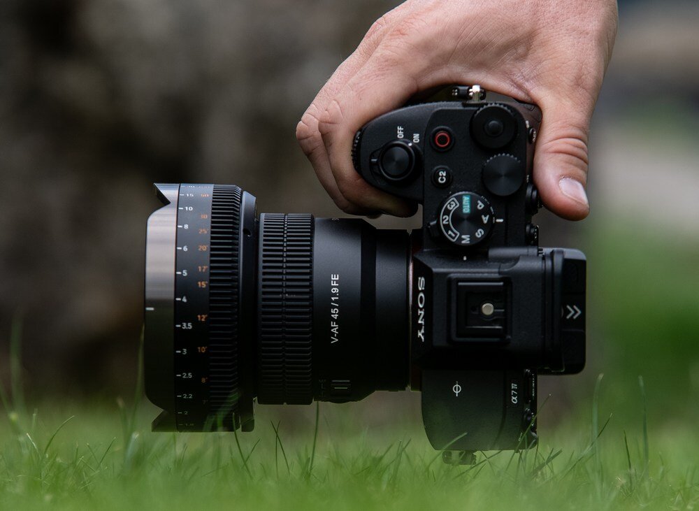 Adapter SAMYANG V-AF MF format