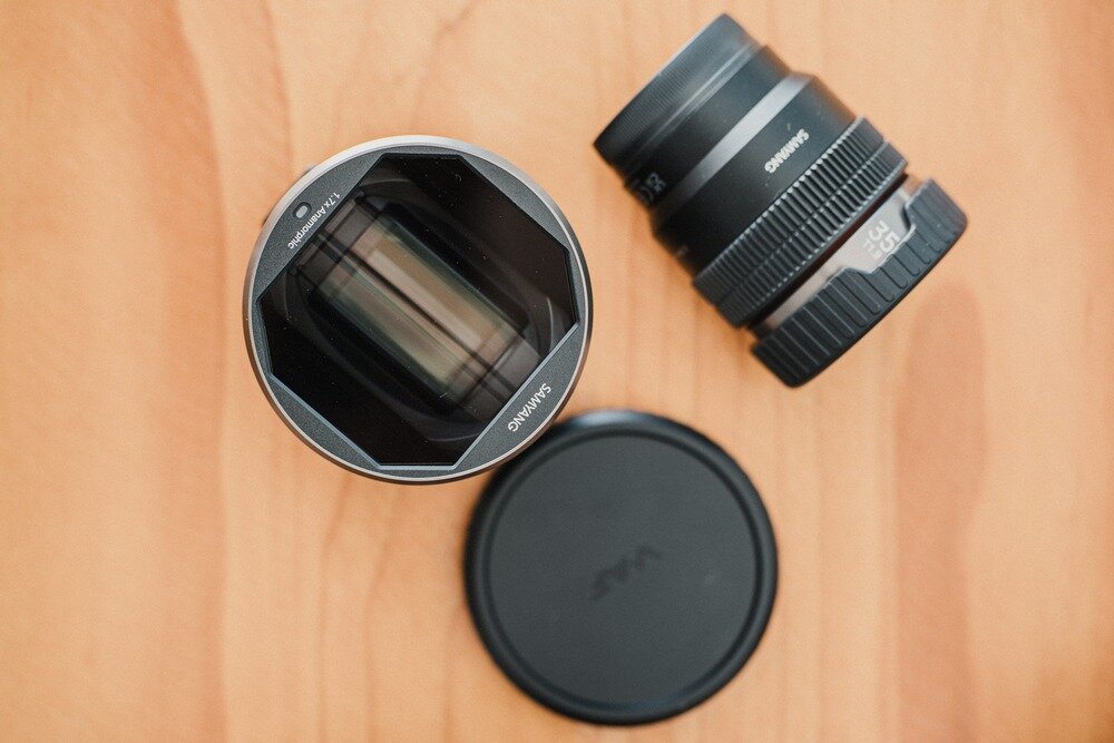 Adapter SAMYANG Anamorphic V-AF styl