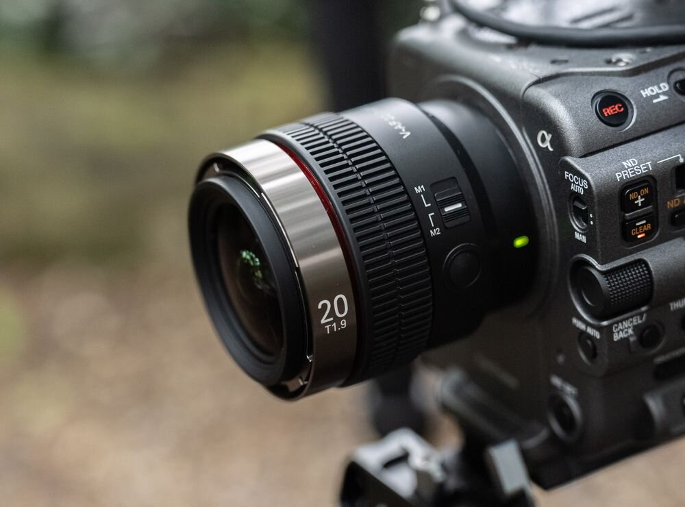 Obiektyw SAMYANG V-AF 20 mm T1.9 autofokus