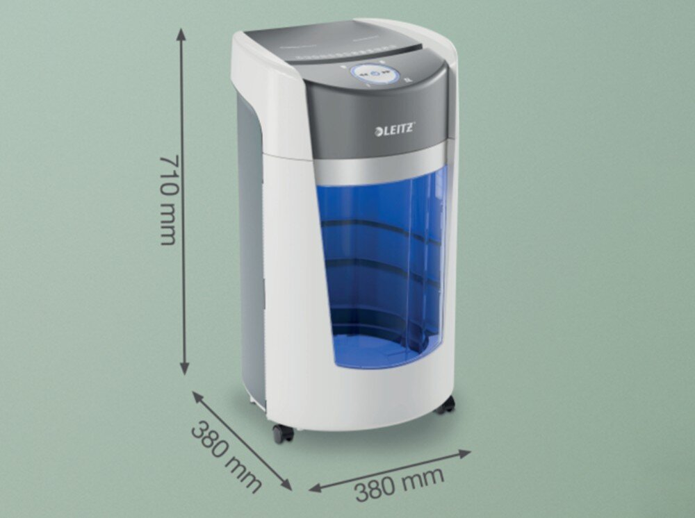 Niszczarka biurowa z logo \'LEITZ\' na szarym panelu górnym, posiada przezroczysty niebieski pojemnik na ścinki. Wymiary urządzenia to 710 mm wysokości i 380 mm szerokości.