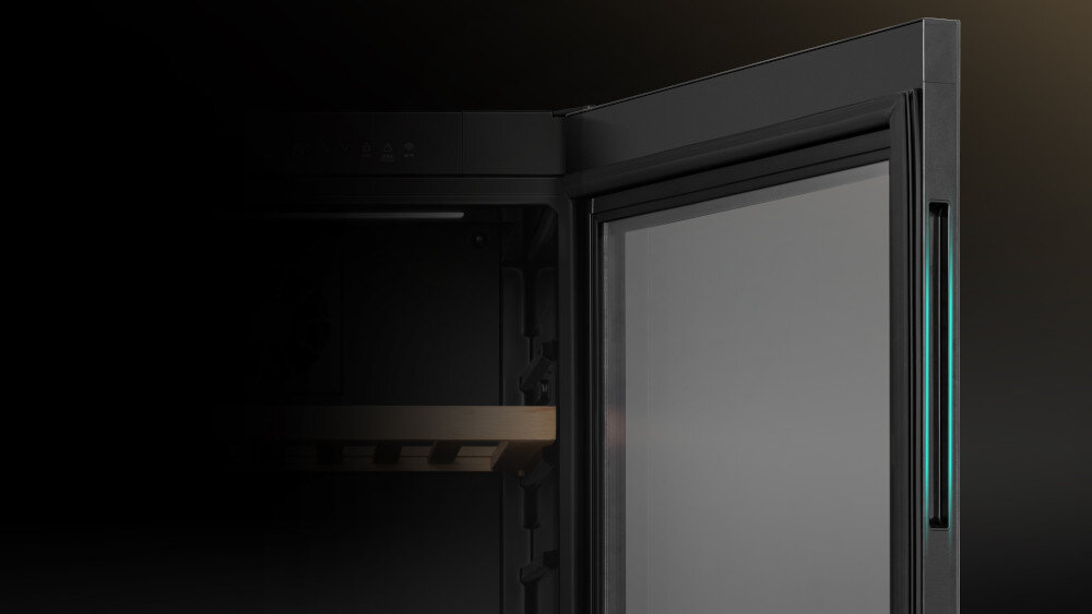 CHŁODZIARKA DO WINA HISENSE RW3N230GELF Wbudowany uchwyt łatwe wygodne otwieranie zamykanie dyskretnie Wbudowany