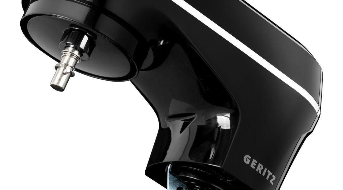 Robot planetarny GERITZ RTX2500 Czarny Bezpieczne użytkowanie szereg zabezpieczeń ochrona przed przegrzaniem blokada ramienia pokrywy antypoślizgowe nóżki solidna konstrukcja