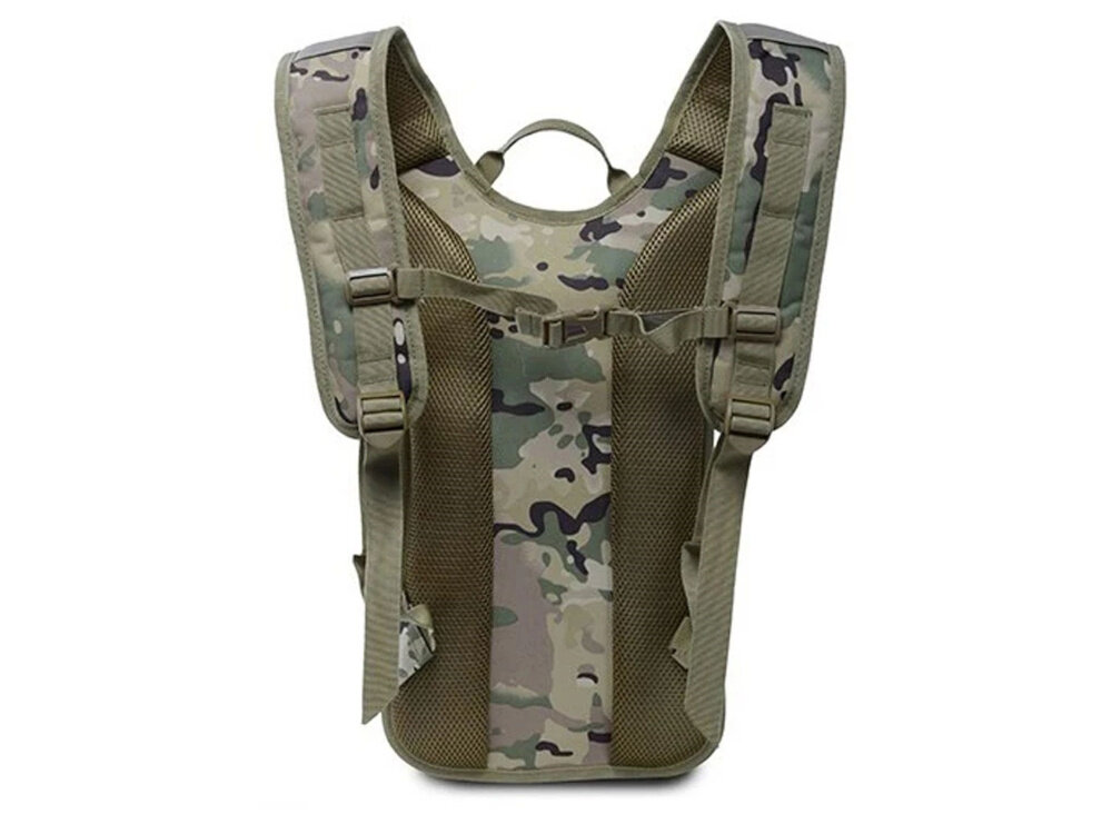 Plecak EXTRALINK Military MIL-1121 Moro plecak na białym tle widoczny od tyłu system wentylacji pleców z panelami i kanalikami poprawia cyrkulację powietrza redukuje pocenie i zwiększa komfort plecy plecaka usztywniono formowaną pianką obszytą nylonem stabilny kształt i amortyzuje nacisk