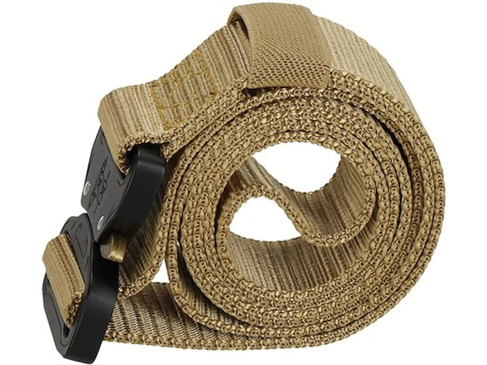 Pas taktyczny EXTRALINK Military MIL-674 Khaki pas na białym tle widoczny z boku klasyczny militarny wygląd uniwersalny design o szerokości 37 mm funkcjonalność estetyka materiał odporny na wilgoć i wodę trwałość