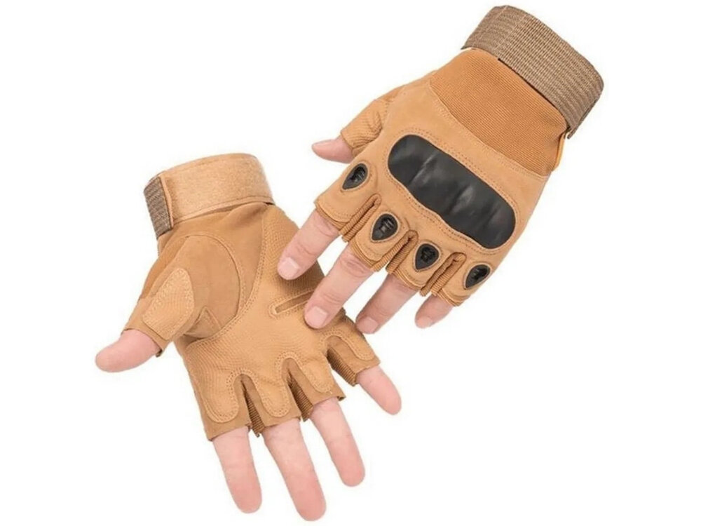 Rękawice taktyczne EXTRALINK MIL-694 (rozmiar L) Beżowy rękawice na białym tle specjalne antypoślizgowe wstawki kontrola nad narzędziami sprzętem bronią większa precyzja i bezpieczeństwo minimalizuje ryzyko przypadkowego poślizgu i kontuzji dłoni