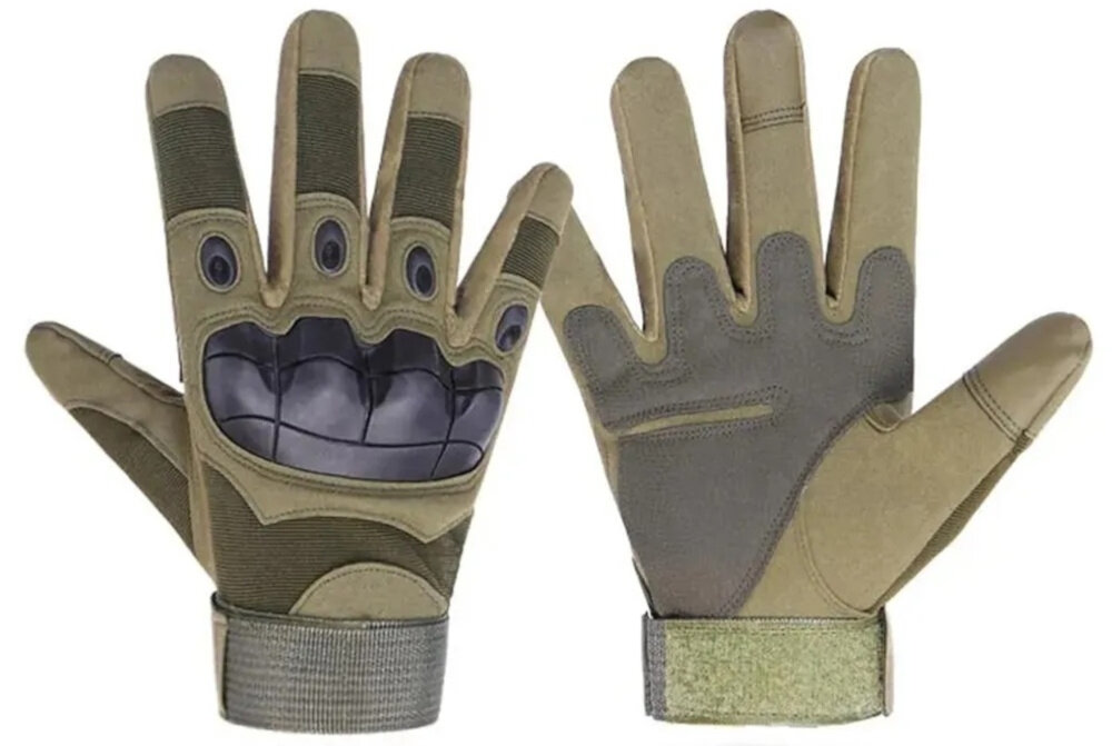 Rękawice taktyczne EXTRALINK MIL-681 (rozmiar XL) Zielony rękawice na białym tle specjalne antypoślizgowe wstawki kontrola nad narzędziami sprzętem bronią większa precyzja i bezpieczeństwo minimalizuje ryzyko przypadkowego poślizgu i kontuzji dłoni