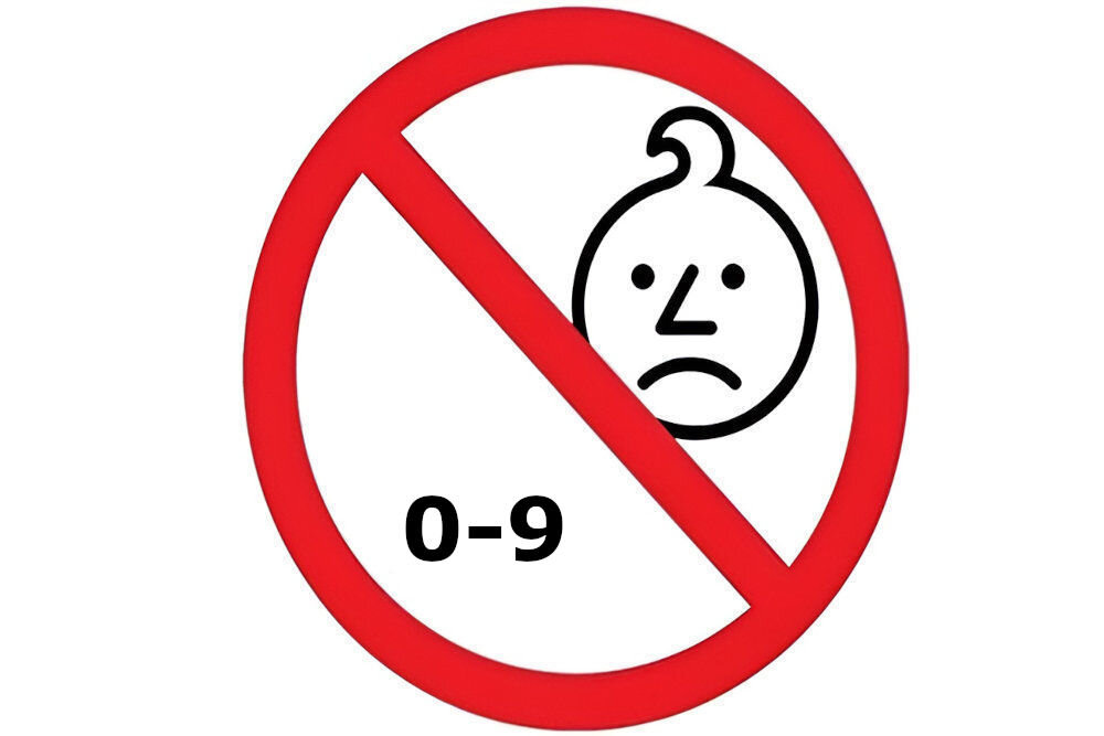 LEGO 76925 Speed Champions Samochód bezpieczeństwa Aston Martin i AMR23 produkt nieodpowiedni dla osób poniżej 9 roku życia