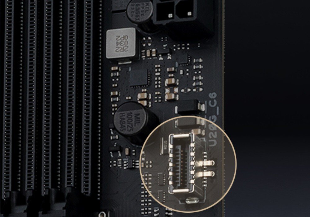 Płyta główna ASUS ProArt X870E-Creator WiFi Zbliżenie na fragment płyty głównej z podświetlonym w kółku wewnętrznym złączem USB umieszczonym obok slotów pamięci RAM, złącza USB-C, zasilanie, Quick Charge
