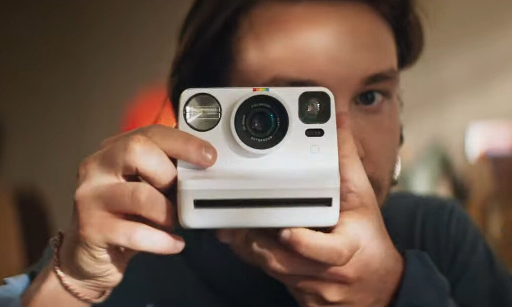 Aparat POLAROID Now Gen 2 kv lifestyle