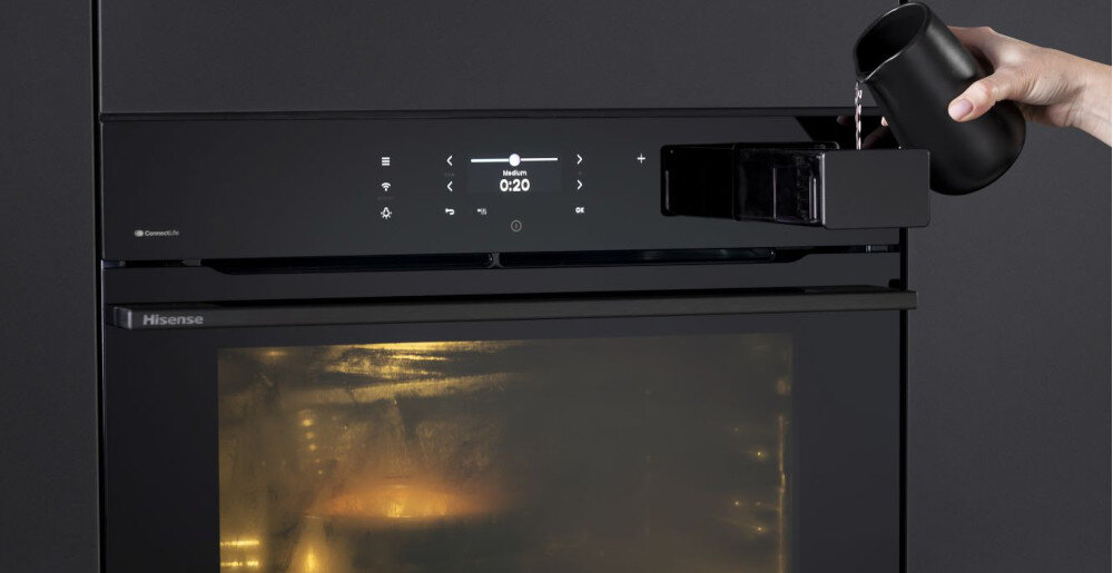 Piekarnik HISENSE BFS615S8B Uzyskaj chrupiącą skórkę dodawanie pary Steam Add Pro chrupiące soczyste pojemnik woda intuicyjny wyświetlacz