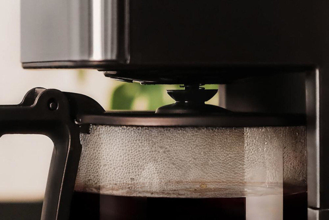 Ekspres CECOTEC Coffee 56 Drop Stała temperatura napoju Funkcja utrzymywania ciepła komfortowe rozwiązanie