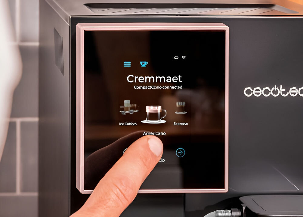 Ekspres CECOTEC Cremmaet Compactccino Connected Black pełna personalizacja napojów bogate menu dostosowanie regulacja ilości ziaren temperatury ilości pianki jedno kliknięcie na ekranie aplikacja na telefonie niepowstarzalny dopasowany do gustu napój