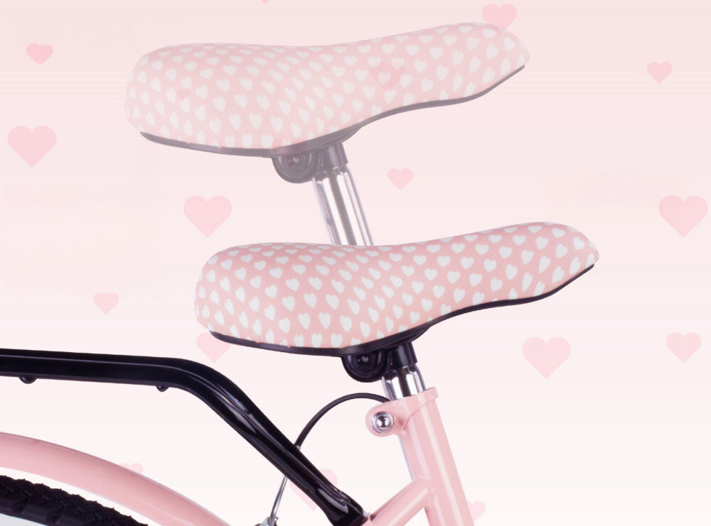 Rower młodzieżowy SUN BABY Heart Bike 24 cale dla dziewczynki Różowy zbliżenie na siodełko wyszarzona możliwość regulacji zdjęcie na jasnym tle bezpieczna satysfakcjonująca aktywność wygodne siodełko regulacja w zakresie od 71 do 87 cm