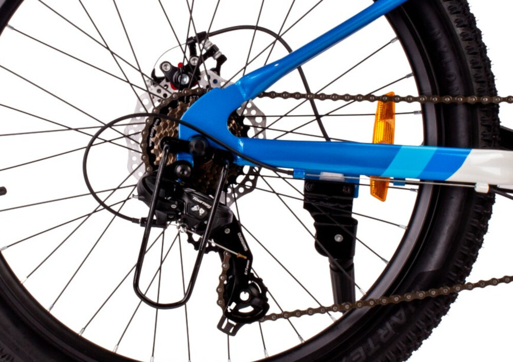 Rower młodzieżowy SUN BABY Verdant 24 cale dla chłopca Biało-niebiesko-pomarańczowy zbliżenie na tylną przerzutkę 7 biegów obrotowa manetka Revoshift RS 35 tylna przerzutka SHIMANO Tourney przerzutki SHIMANO dużą wytrzymałość sprawne działanie zmiana biegów płynna bezproblemowa