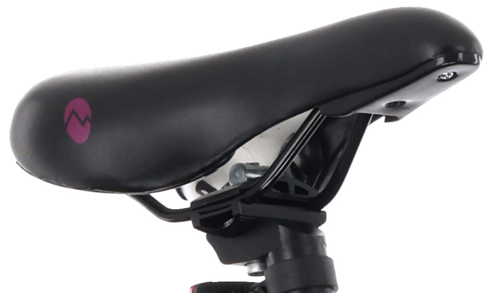 Rower dziecięcy TATRA Mountain 20 cali Czarno-fioletowy zbliżenie na siodełko siodełko widoczne z boku zdjęcie na białym tle bezpieczna satysfakcjonująca aktywność wygodne siodełko poliuretanowe możliwość regulacji w zakresie od 53 do 81 cm optymalne dopasowanie wysokości