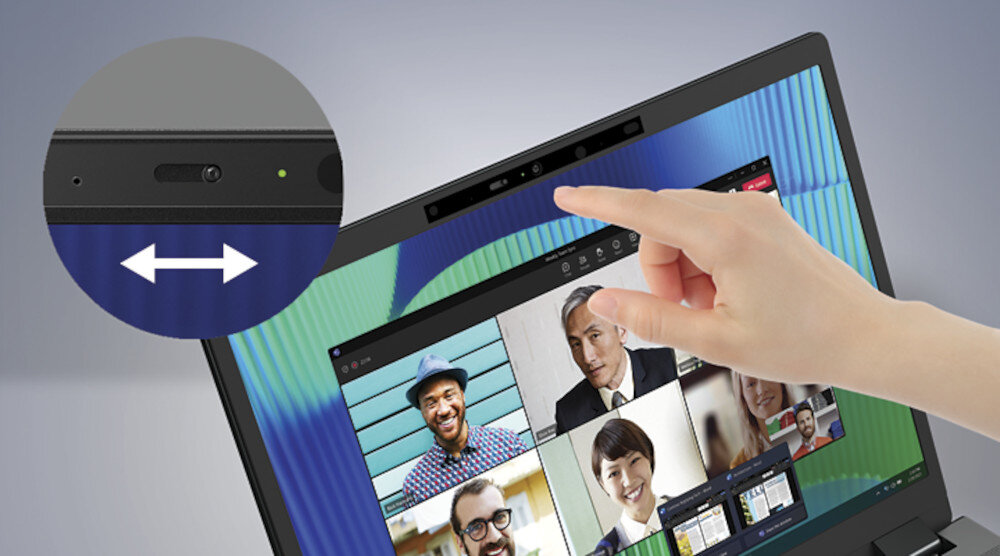 Laptop ACER TravelMate P4 - fizyczna zasłonka na kamerę internetową