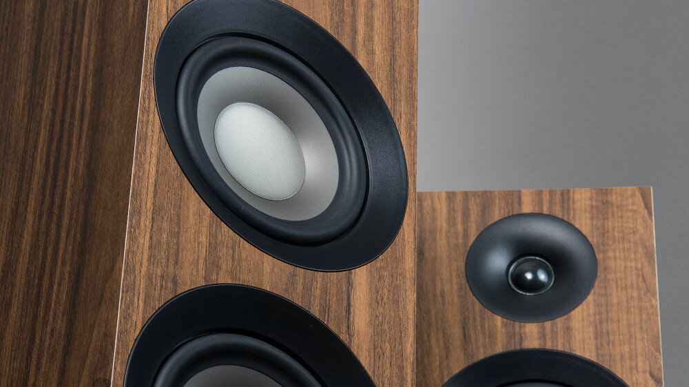 Kolumny głośnikowe JAMO S-809  - dźwięk