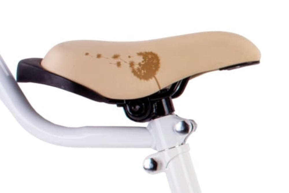 Rower dziecięcy SUN BABY Flower bike 12 cali dla dziewczynki Biało-beżowy zbliżenie na siodełko zdjęcie na białym tle bezpieczna i satysfakcjonująca aktywność wygodne siodełko możliwość regulacji w zakresie od 44 do 52 cm bezpiecznie komfortowo