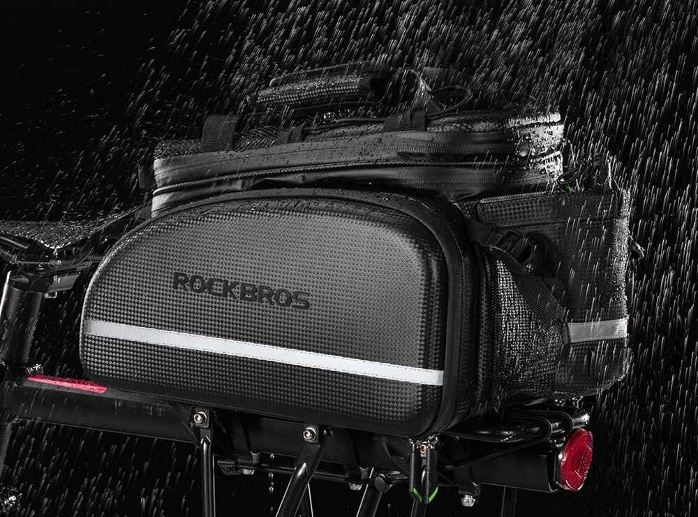 Torba rowerowa na bagażnik ROCKBROS A6-6 Czarny zdjęcie lifestyle Ochrona przed deszczem zdejmowany pokrowiec przeciwdeszczowy intensywny żółty kolor