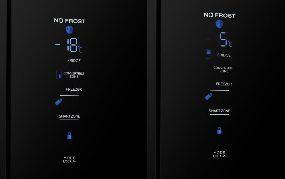 Lodówka BERG CZW190NBG03 Front lodówki z wyświetlaczem elektronicznym pokazującym temperaturę oraz logo BERG. Wskazuje funkcje NO FROST i różne strefy chłodzenia funkcje wyświetlacz TFT szybkie chłodzenie szybkie mrożenie tryb wakacyjny alarm otwartych drzwi oszczędność energii bezpieczeństwo żywności
