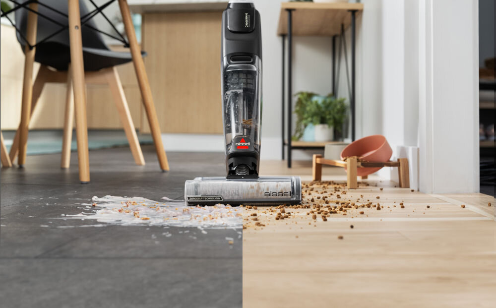 Odkurzacz BISSELL CrossWave OmniForce Edge Pro 4000N na wielu powierzchniach dywany płytki podłogi drewniane delikatne urządzenie silne urządzenie usuwanie zabrudzeń z dywanów uniwersalne rozwiązanie wygodne sprzątanie