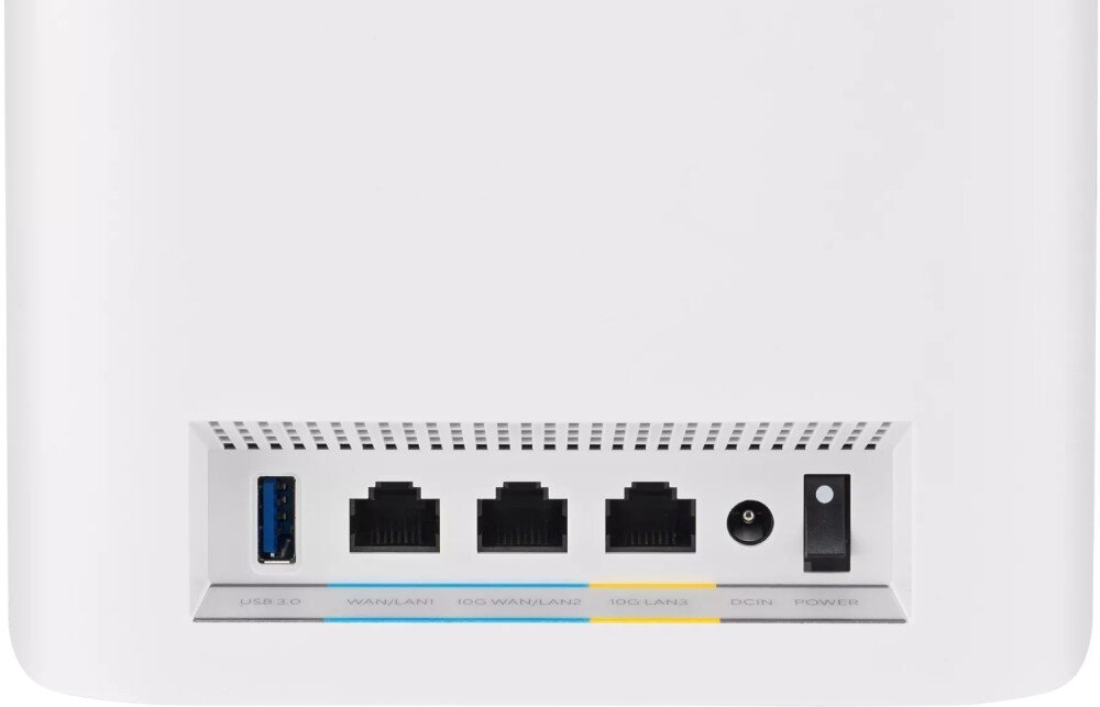 Router ASUS ZenWiFi BT10 Zbliżenie na tylny panel białego urządzenia sieciowego z widocznymi portami: USB, WAN/LAN, dwoma portami 10G, gniazdem zasilania i przyciskiem włączania, modemy LTE i 5G, port USB-A