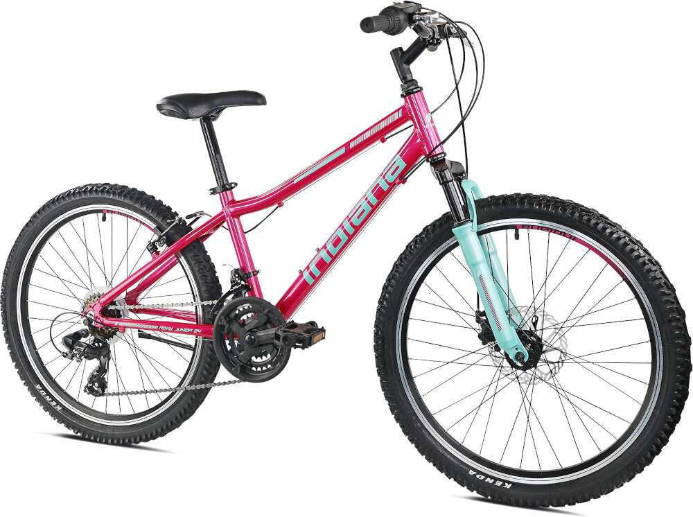 Rower młodzieżowy INDIANA Roxy Jr 24 cale dla dziewczynki Różowo-miętowy rower na białym tle widoczny od przodu po skosie rower młodzieżowy typu górskiego MTB jazda po ścieżkach rowerowych poza miastem przerzutki amortyzator hamulce bezpieczeństwo dla dzieci w wieku od 7 do 12 lat